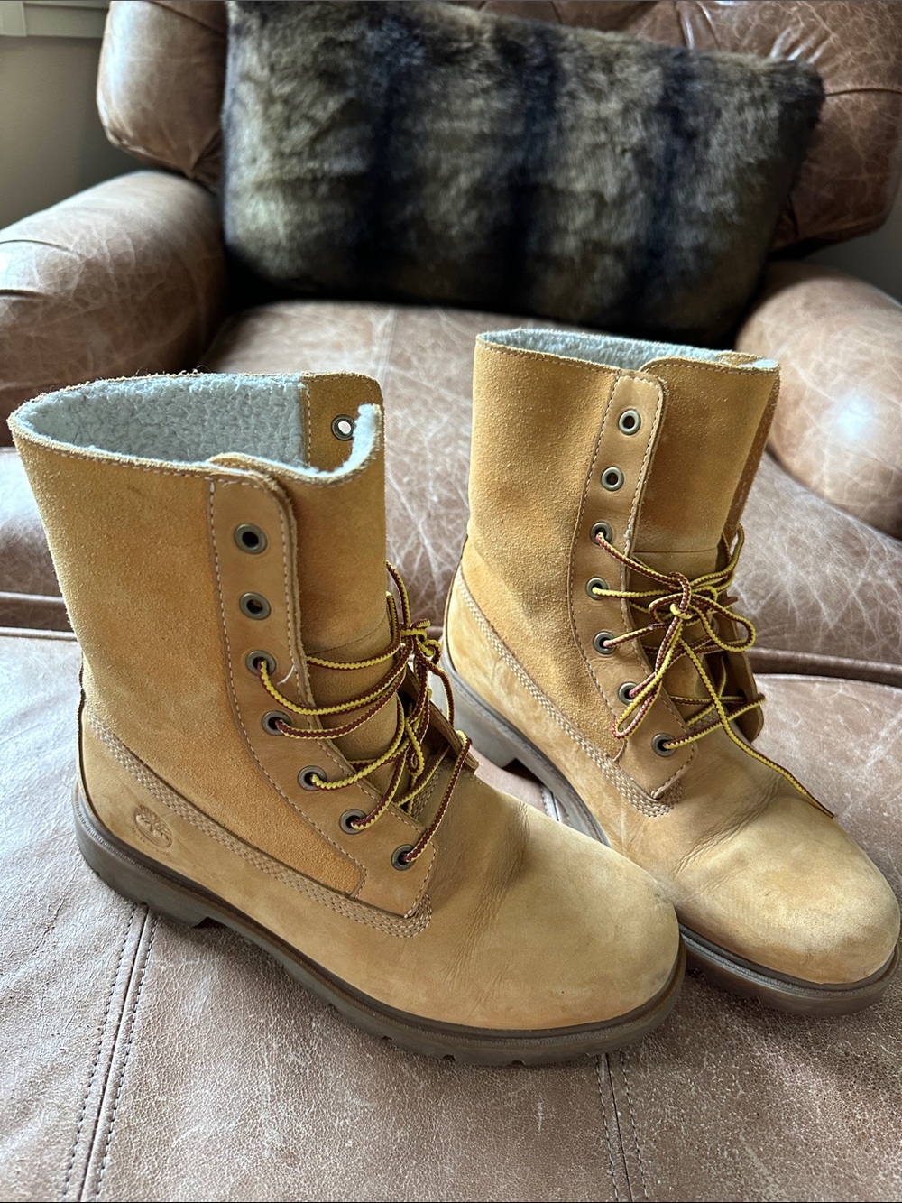 Timberland Women's Wheat Suede Lace-Up Sherpa-Lined Boots